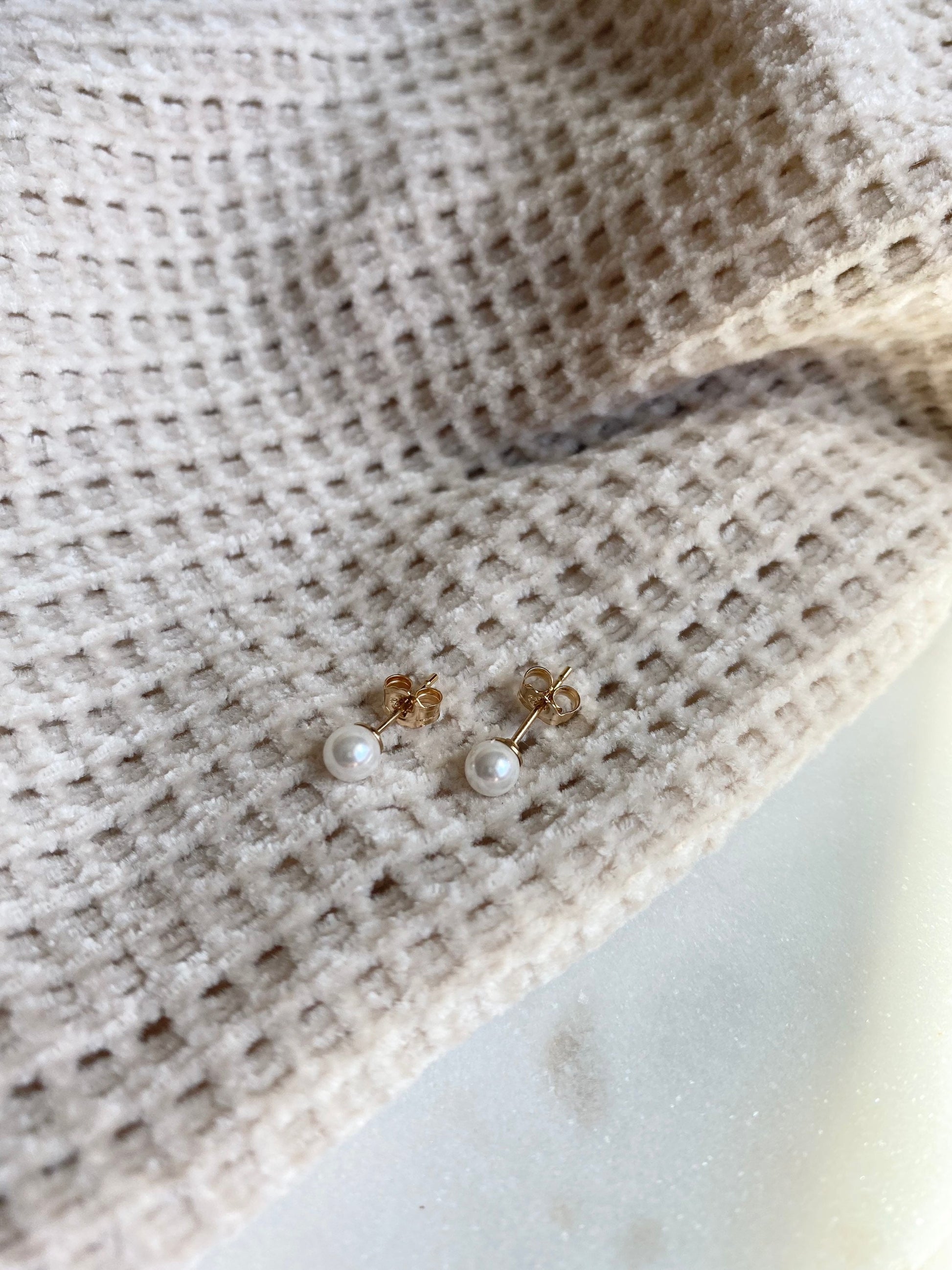 Pearl Stud Earrings, Simple Pearl Earrings, Bridal Pearl Post Earrings, Handmade Jewelry