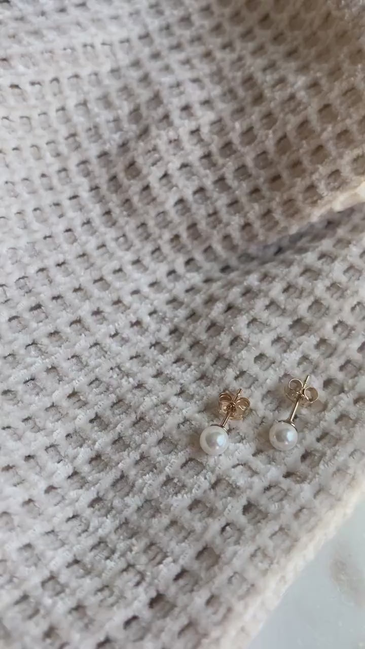 Pearl Stud Earrings, Simple Pearl Earrings, Bridal Pearl Post Earrings, Handmade Jewelry